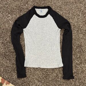Brandy Melville Black and Gray Long Sleeve Tee